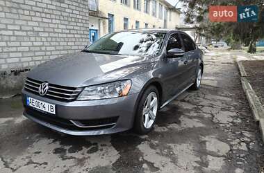 Седан Volkswagen Passat 2013 в Жовтих Водах