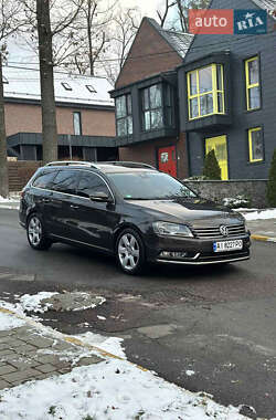 Универсал Volkswagen Passat 2011 в Хорошеве