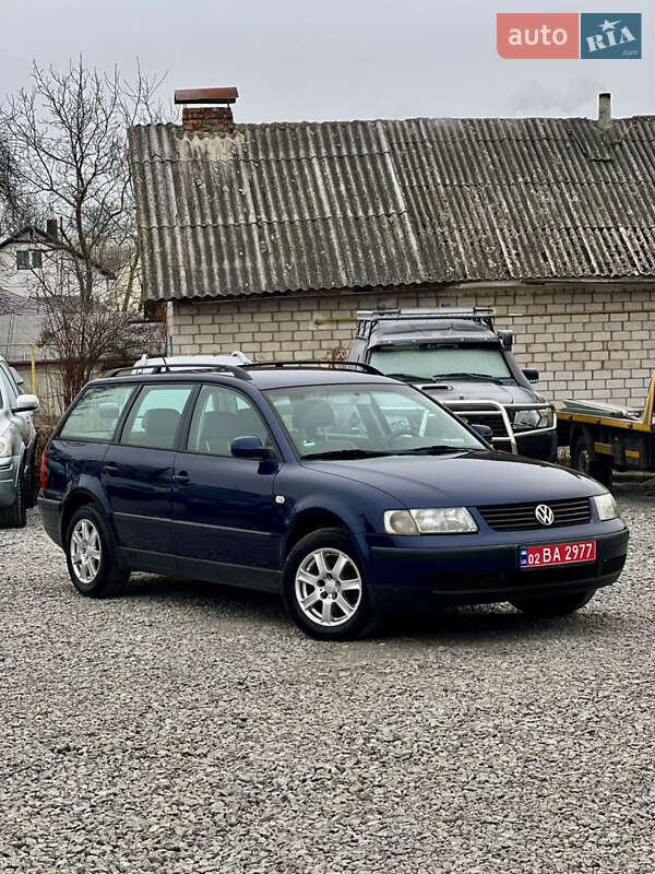 Универсал Volkswagen Passat 2000 в Виннице