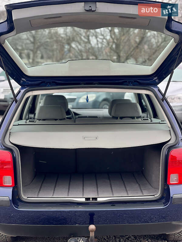 Универсал Volkswagen Passat 2000 в Виннице