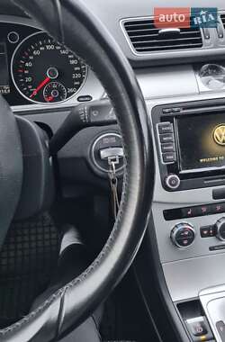Универсал Volkswagen Passat 2014 в 