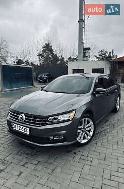 Седан Volkswagen Passat 2017 в Миколаєві