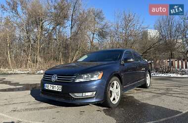 Седан Volkswagen Passat 2012 в Дніпрі