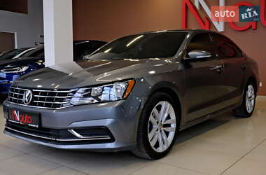 Седан Volkswagen Passat 2019 в Одесі