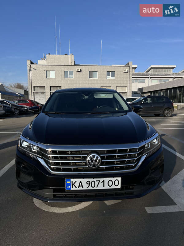 Седан Volkswagen Passat 2021 в Києві