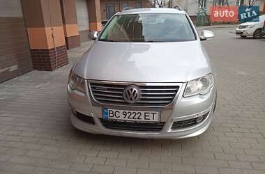 Універсал Volkswagen Passat 2010 в Львові