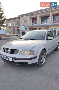 Седан Volkswagen Passat 2000 в Лубнах