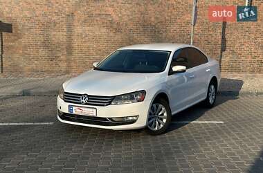 Седан Volkswagen Passat 2012 в Одесі