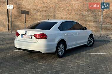 Седан Volkswagen Passat 2012 в Одессе