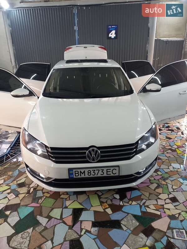 Седан Volkswagen Passat 2014 в Конотопе