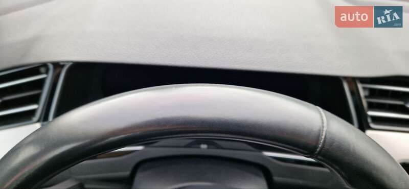 Універсал Volkswagen Passat 2018 в Хмельницькому