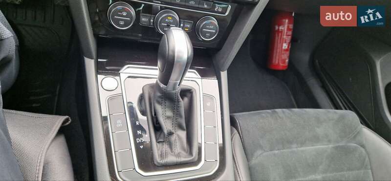 Універсал Volkswagen Passat 2018 в Хмельницькому
