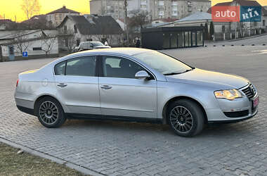 Седан Volkswagen Passat 2005 в Тернополе