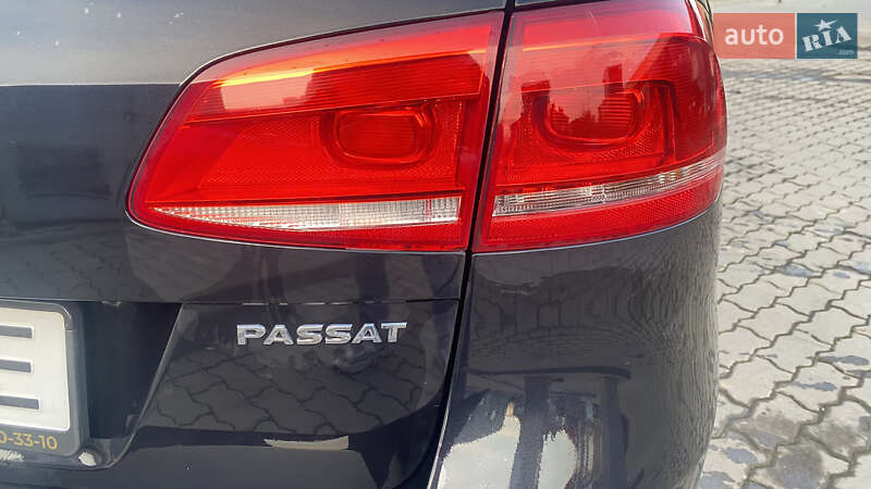 Універсал Volkswagen Passat 2011 в Мукачевому