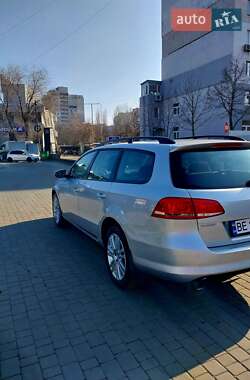 Універсал Volkswagen Passat 2014 в Миколаєві