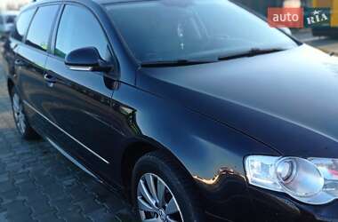 Універсал Volkswagen Passat 2010 в Стрию