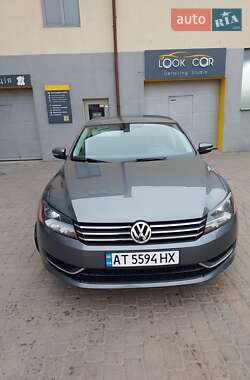 Седан Volkswagen Passat 2014 в Івано-Франківську