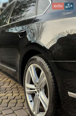 Седан Volkswagen Passat 2015 в 
