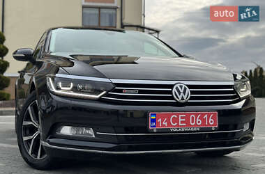 Седан Volkswagen Passat 2016 в Дрогобыче