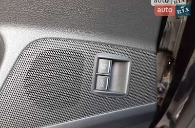 Седан Volkswagen Passat 2009 в 