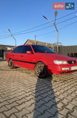 Седан Volkswagen Passat 1995 в 