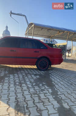 Седан Volkswagen Passat 1995 в 