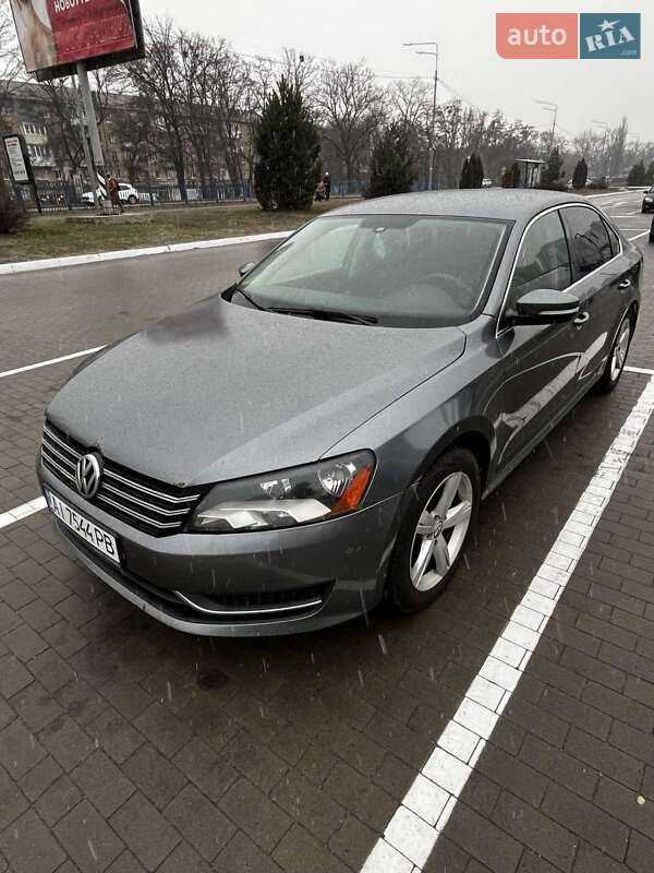 Седан Volkswagen Passat 2013 в Броварах