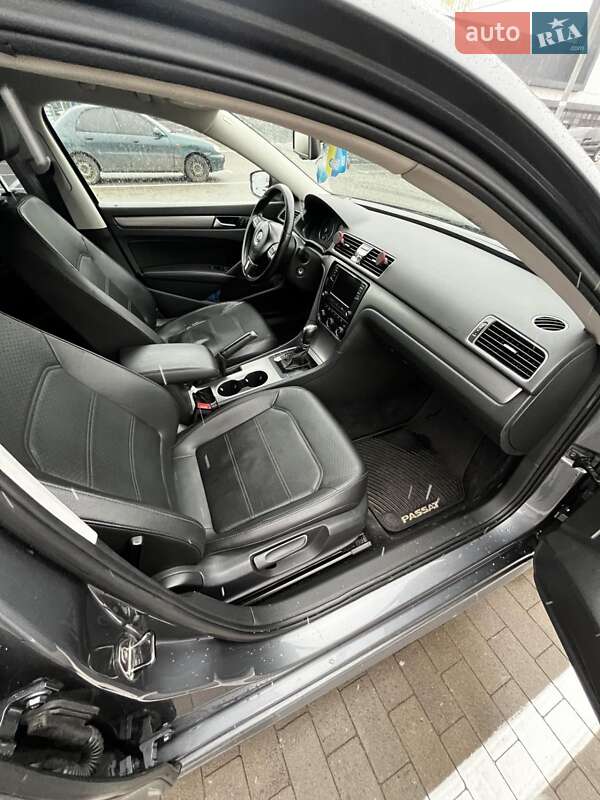 Седан Volkswagen Passat 2013 в Броварах
