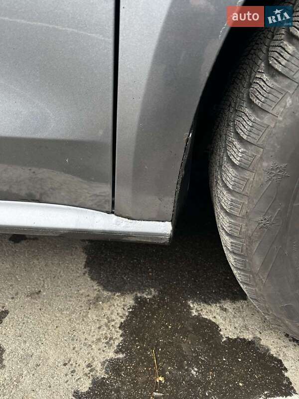 Седан Volkswagen Passat 2013 в Броварах