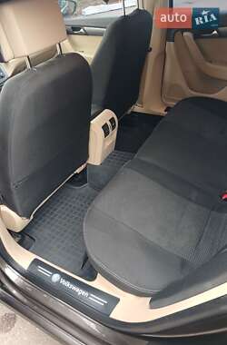 Универсал Volkswagen Passat 2013 в Бахмаче