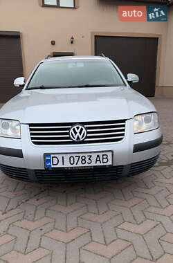 Универсал Volkswagen Passat 2004 в Делятине