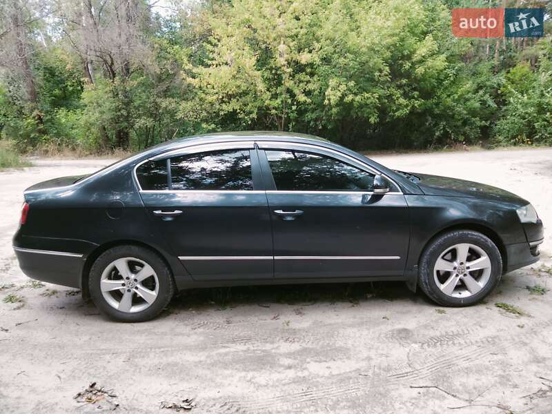 Седан Volkswagen Passat 2009 в Полтаве