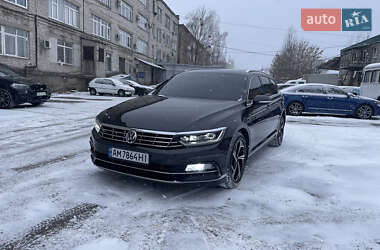 Универсал Volkswagen Passat 2017 в Житомире