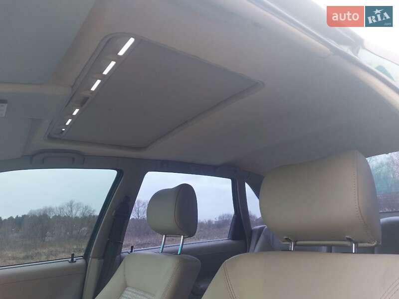 Седан Volkswagen Passat 1996 в Львові