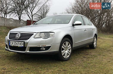 Седан Volkswagen Passat 2006 в Черкасах