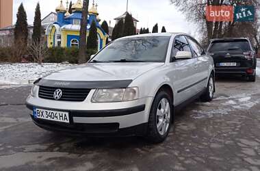 Седан Volkswagen Passat 1999 в Хмельницком