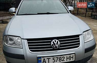 Универсал Volkswagen Passat 2004 в Калуше