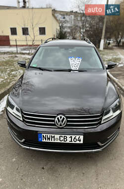 Универсал Volkswagen Passat 2011 в Калуше