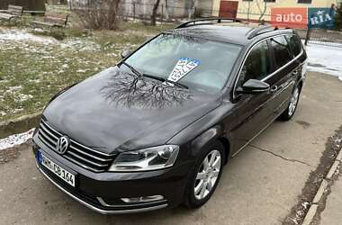 Volkswagen Passat 2011