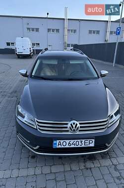 Универсал Volkswagen Passat 2011 в 
