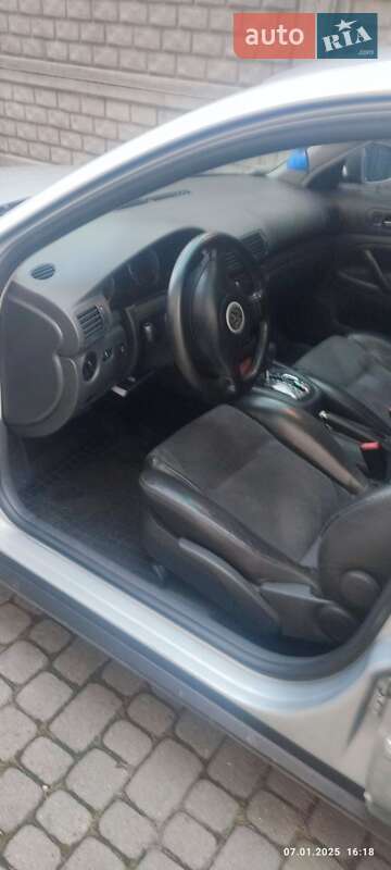 Седан Volkswagen Passat 2005 в Львове