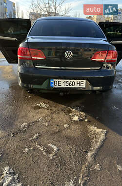 Седан Volkswagen Passat 2011 в Николаеве