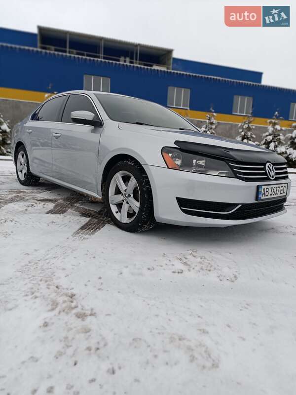 Седан Volkswagen Passat 2014 в Виннице