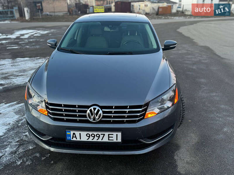 Седан Volkswagen Passat 2014 в Киеве
