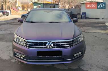 Седан Volkswagen Passat 2017 в Умані