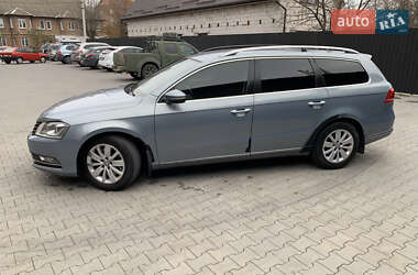 Універсал Volkswagen Passat 2012 в Бердичеві