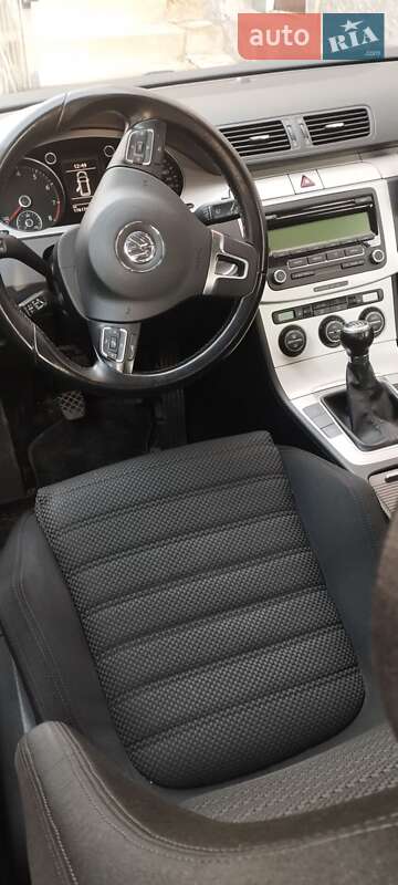 Универсал Volkswagen Passat 2009 в Бердичеве