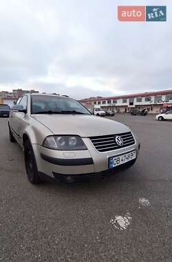 Универсал Volkswagen Passat 2005 в Киеве