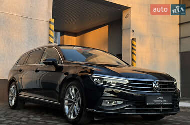 Универсал Volkswagen Passat 2021 в Луцке