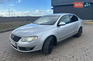 Седан Volkswagen Passat 2007 в Мукачевому